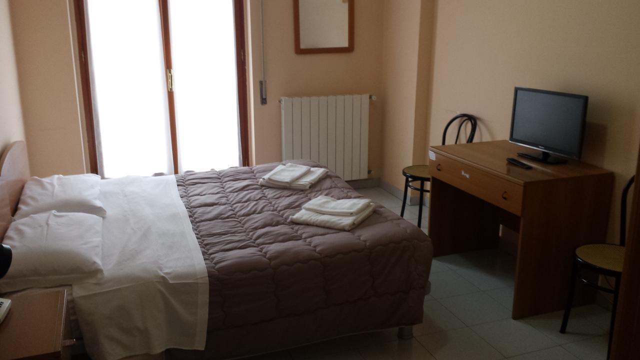 Albergo Italia Lavello エクステリア 写真