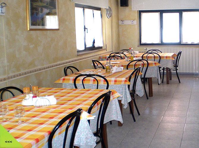 Albergo Italia Lavello エクステリア 写真