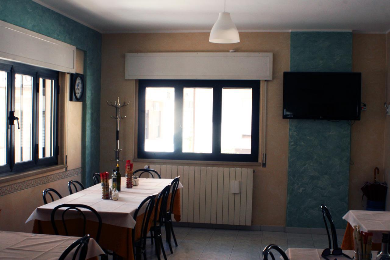 Albergo Italia Lavello エクステリア 写真